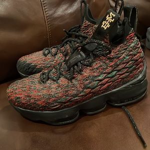 Nike LeBron 15 BHM (sneakers)